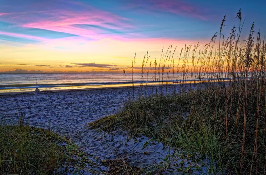 Hampton 6107, 2 Bedroom, Sleeps 6, Large Pool, Oceanfront View Hilton Head Island Buitenkant foto